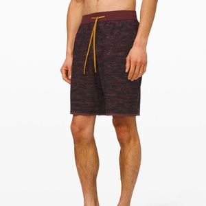 Lululemon Rare T.H.E. Short 9” Linerless L